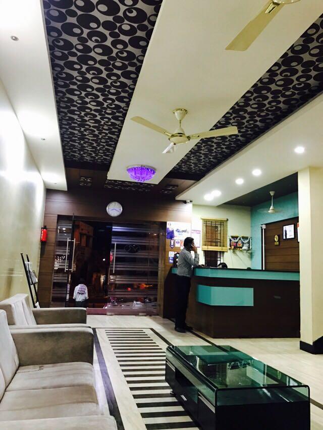 Iroomz Vaishali Residency Bellary Exterior foto