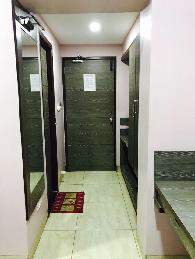 Iroomz Vaishali Residency Bellary Exterior foto